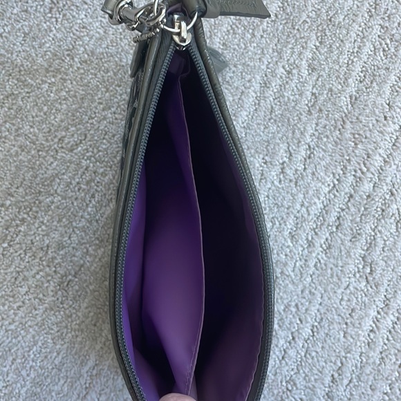 Coach leopard print wristlet - silver & black - Picture 3 of 6